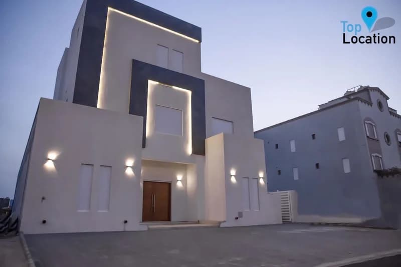 للبيع شاليه في صباح الاحمد البحرية