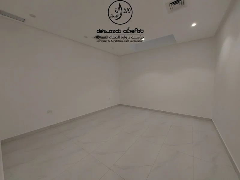 صورة مصغرة 5