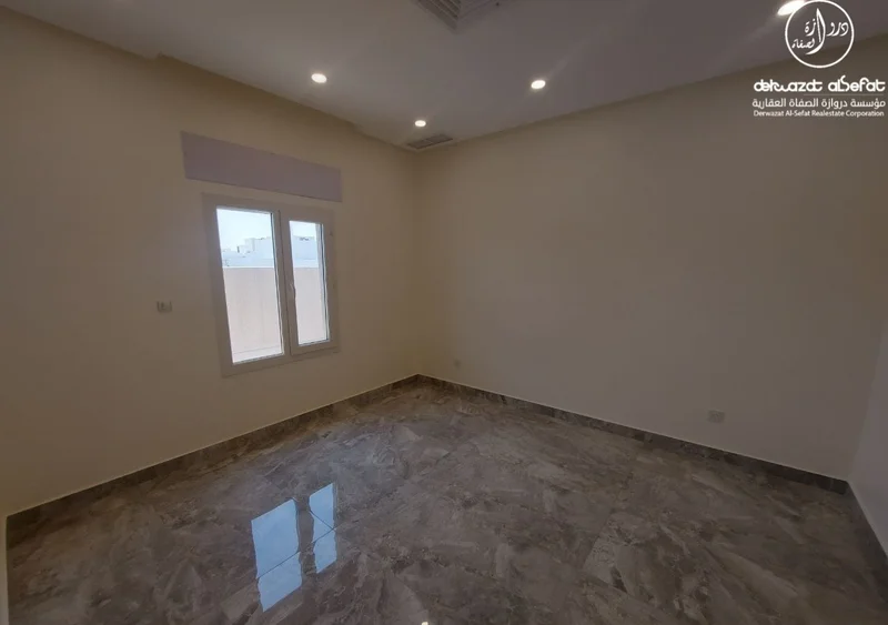 صورة مصغرة 4