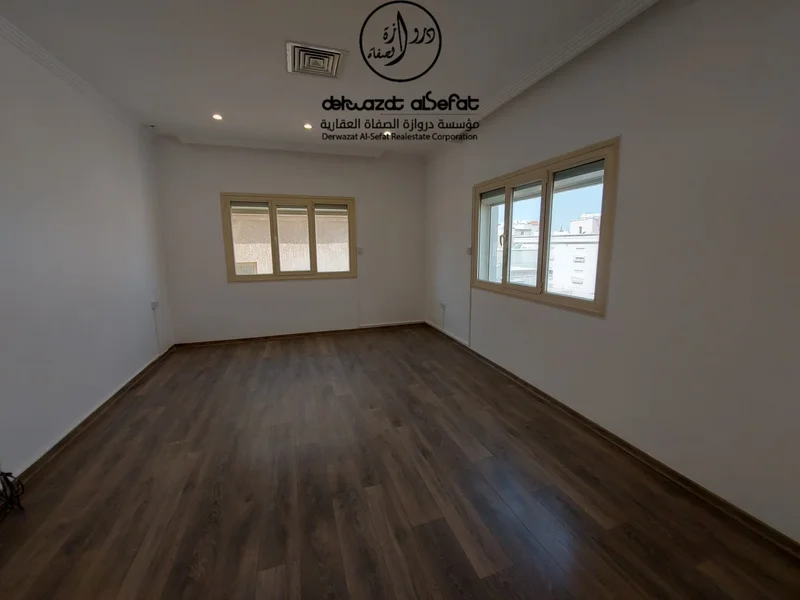 صورة مصغرة 5