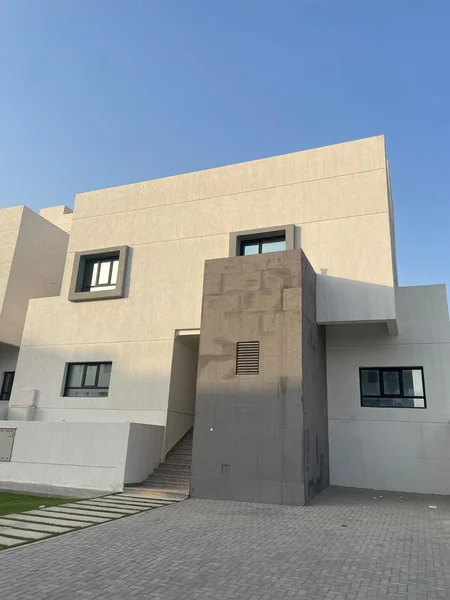 صورة مصغرة 2