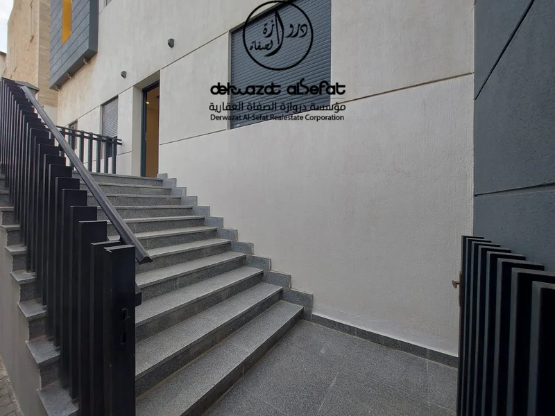 صورة مصغرة 2