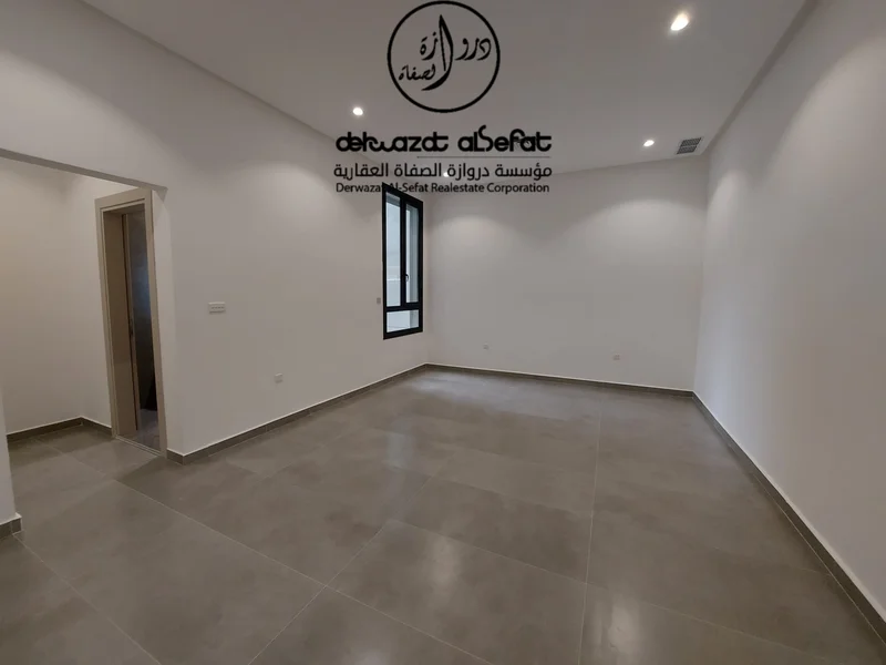 صورة مصغرة 4