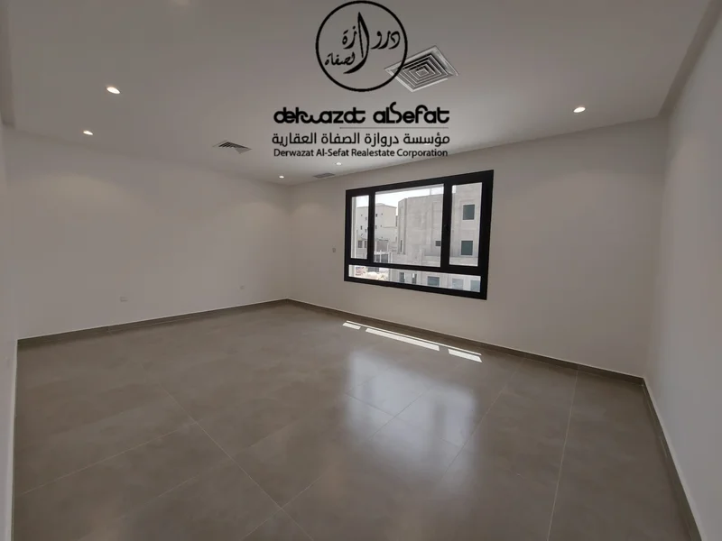 صورة مصغرة 3