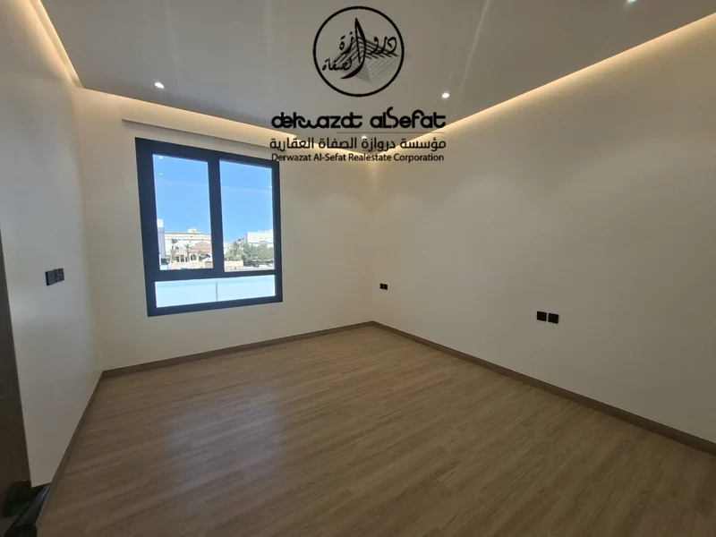 صورة مصغرة 2