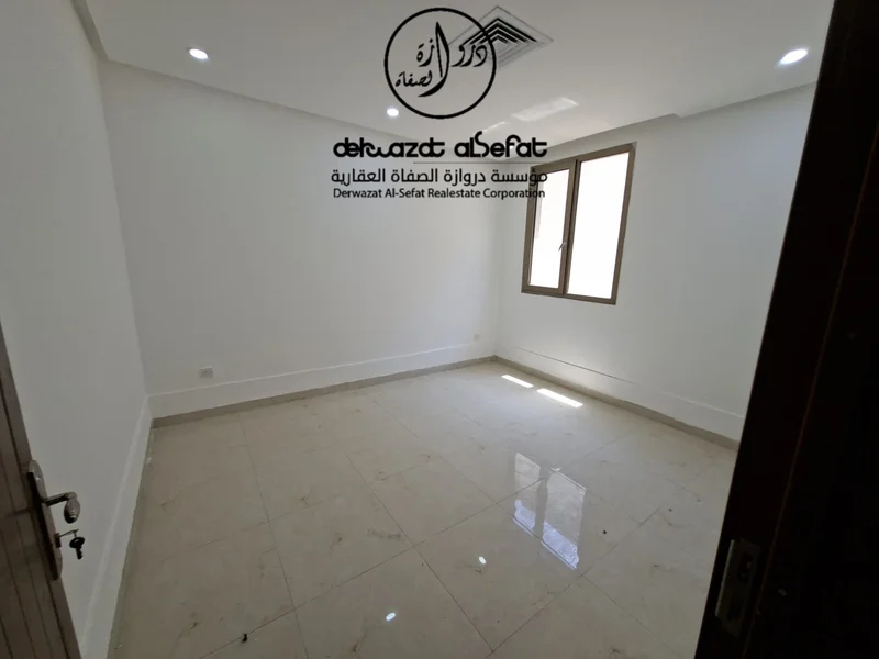 صورة مصغرة 2