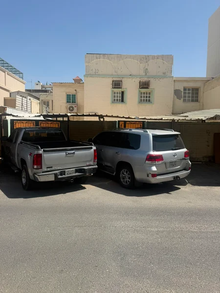 للبيع بيت قديم هدام الرميثيه ق4  