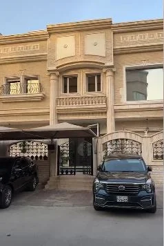 للبيع فيلا في الزهراء قطعة 3