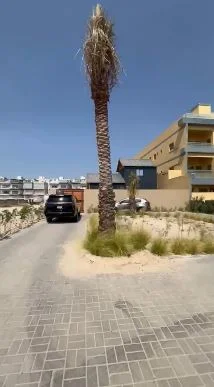 للبيع أرض في مدينة صباح البحرية - الثانية