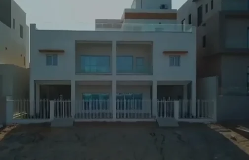 للبيع شاليه في البحرية الثالثة