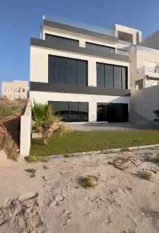 للبيع شاليه في مدينة صباح البحرية - الرابعة - صورة 2