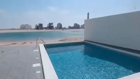 للبيع شاليه في مدينة صباح الاحمد البحرية - المرحلة الخامسة - صورة 2