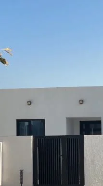 للبيع شاليه في مدينة صباح البحرية - الخامسة - صورة 2
